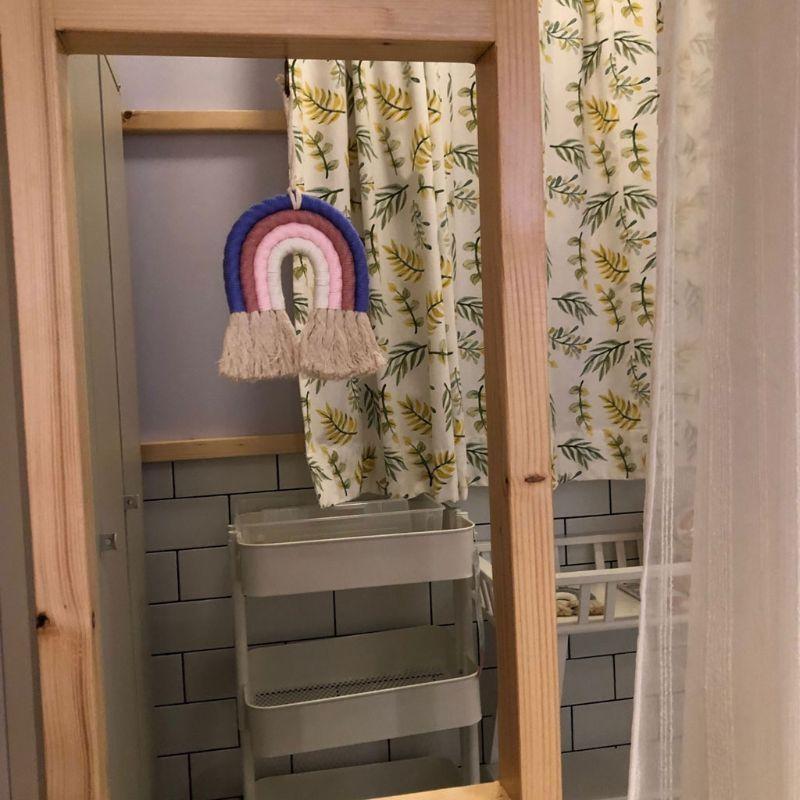 L43Aレインボーマクラメの壁は子供のためにぶら下がっていま - Baby Girl Nursery Quotes のレビューと価格